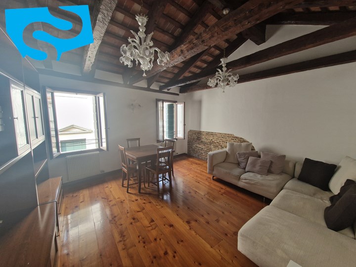 2 camere a Treviso